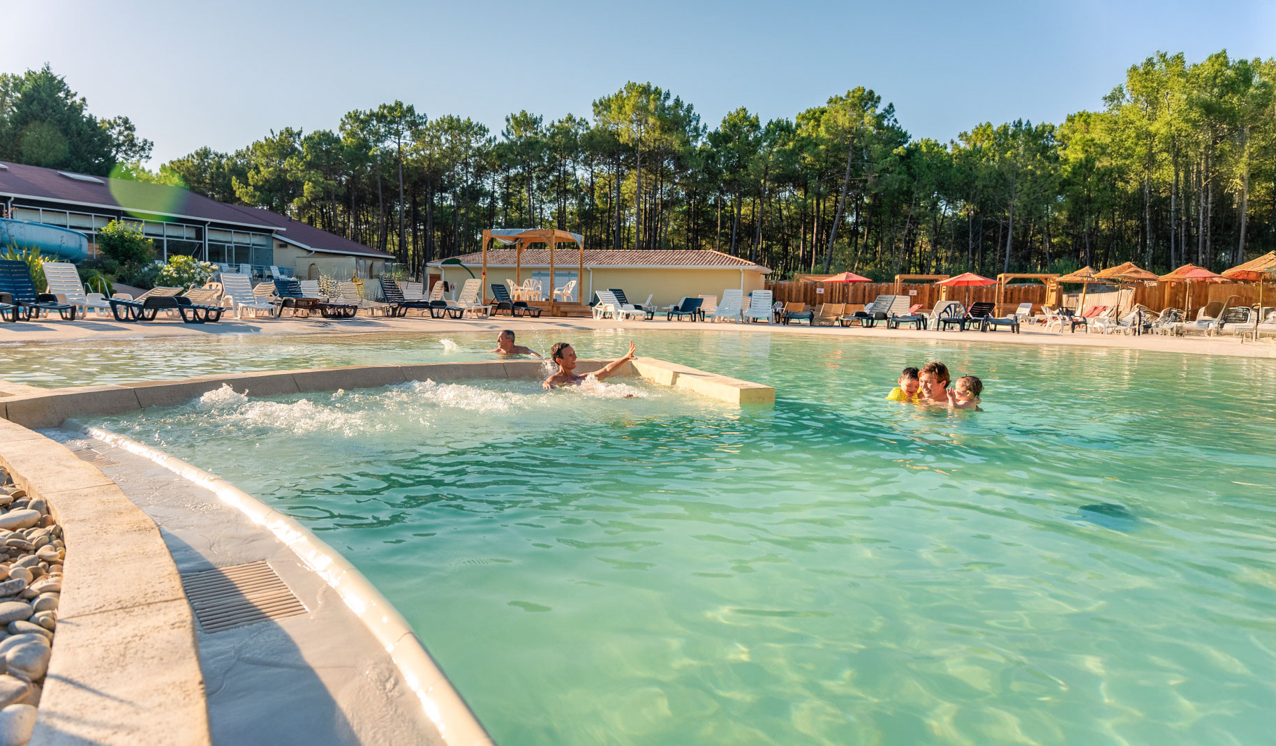 piscine naturistes